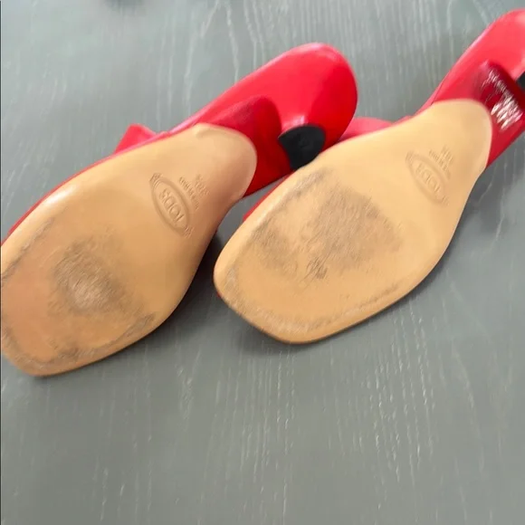 Tod's Vibrant Red Leather Slides - Picture 3 of 5